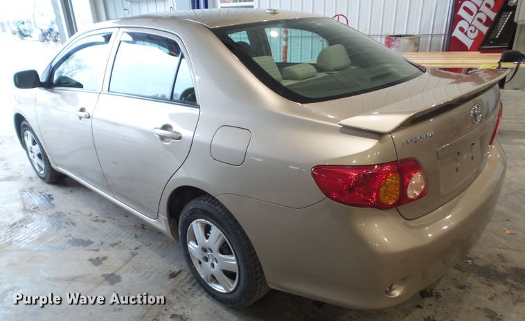 image for item HF9854 2009 Toyota Corolla LE