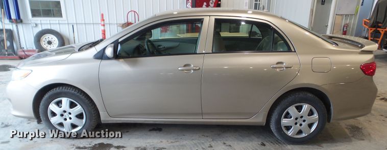 image for item HF9854 2009 Toyota Corolla LE