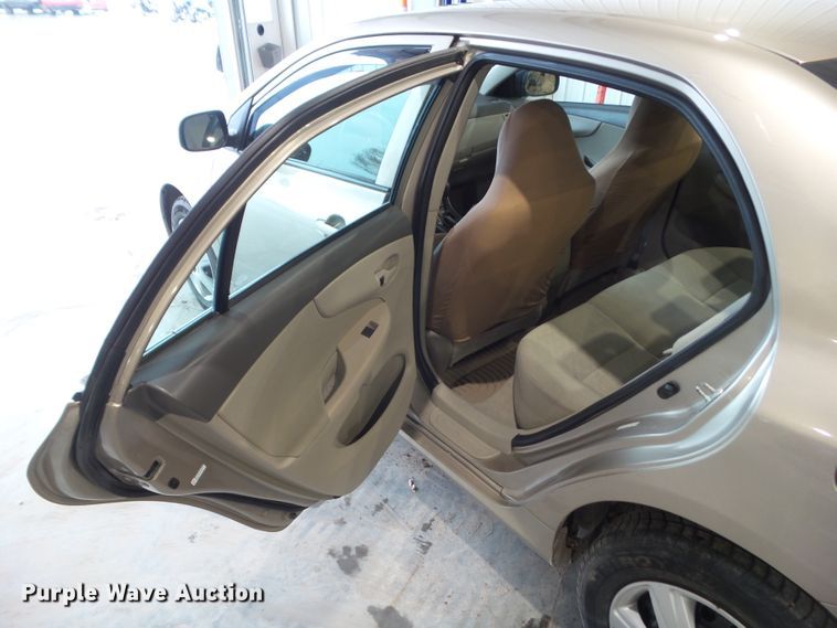 image for item HF9854 2009 Toyota Corolla LE