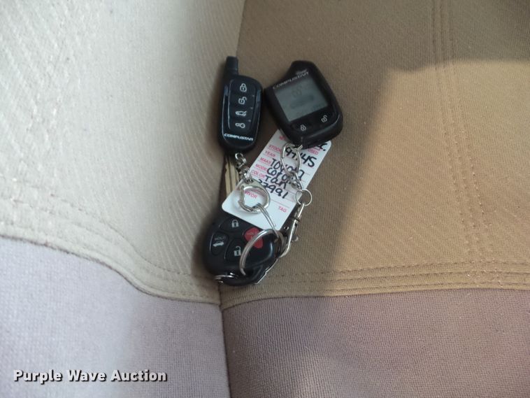 image for item HF9854 2009 Toyota Corolla LE