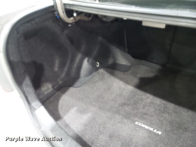 image for item HF9854 2009 Toyota Corolla LE