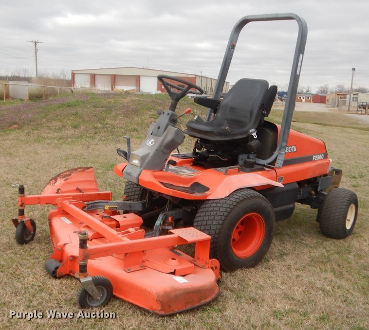 image for item HG9541 Kubota F2560  lawn mower