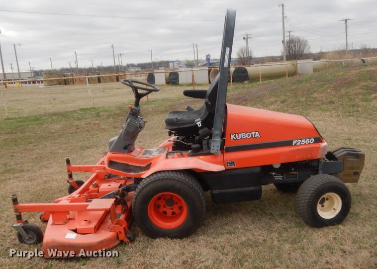 image for item HG9541 Kubota F2560  lawn mower