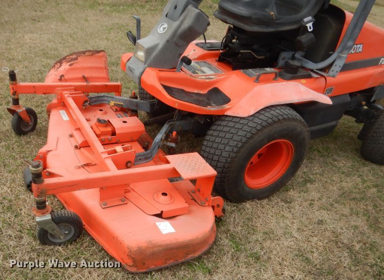 image for item HG9541 Kubota F2560  lawn mower