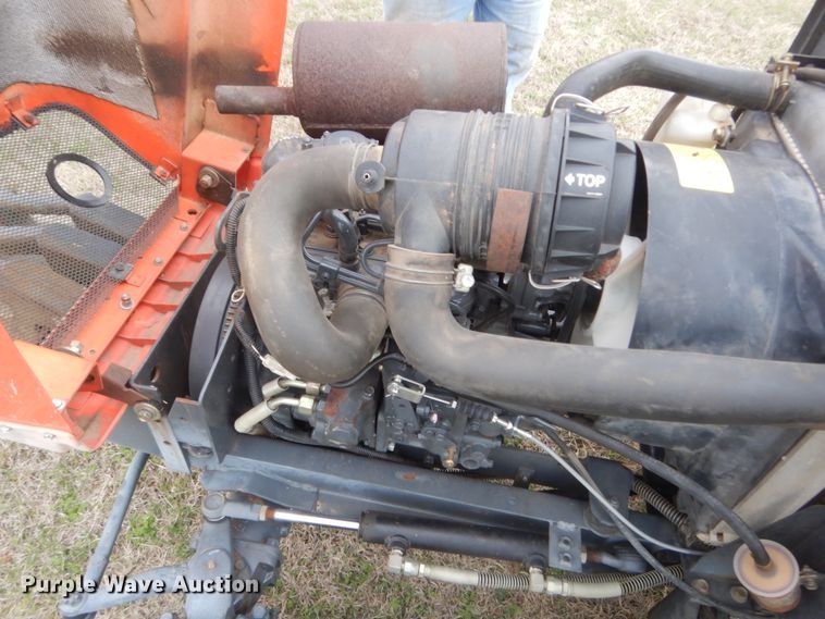 image for item HG9541 Kubota F2560  lawn mower