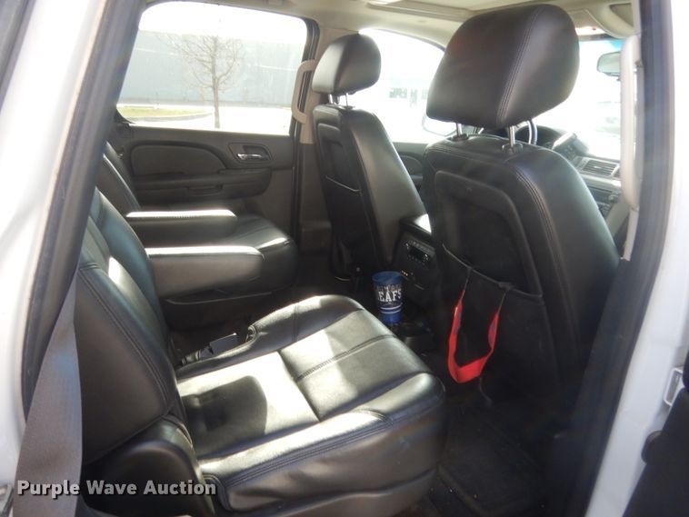 image for item HG9677 2013 Chevrolet Tahoe  SUV