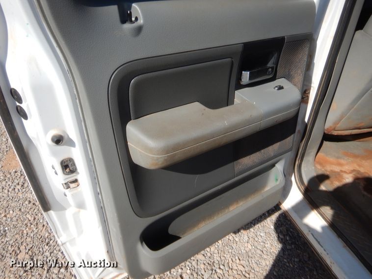 image for item HG9911 2007 Ford F150  SuperCrew pickup truck