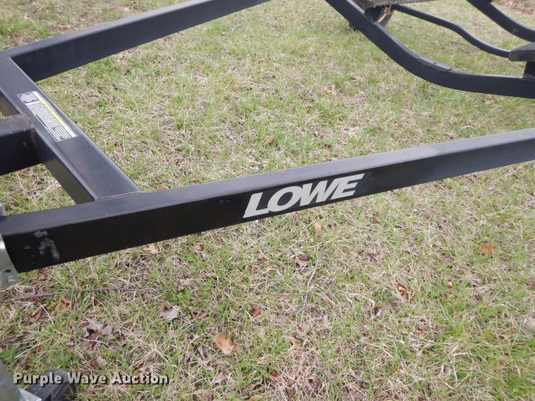 image for item HO9335 2001 Yacht Lowe  boat trailer