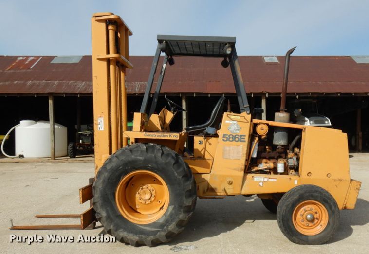 image for item HR9016 Case 580E  forklift