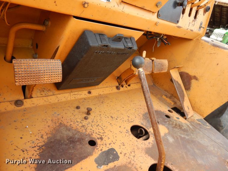 image for item HR9016 Case 580E  forklift