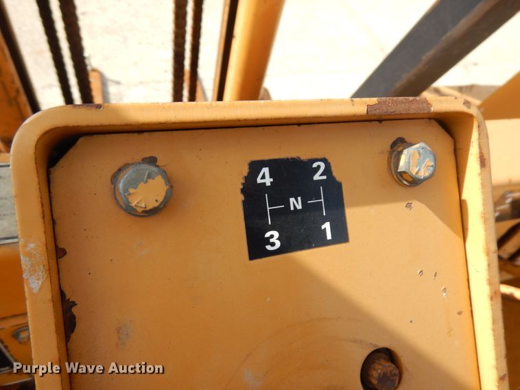 image for item HR9016 Case 580E  forklift