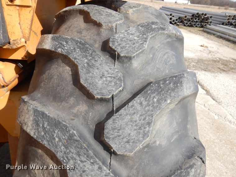 image for item HR9016 Case 580E  forklift