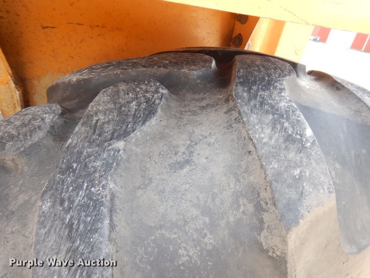 image for item HR9016 Case 580E  forklift