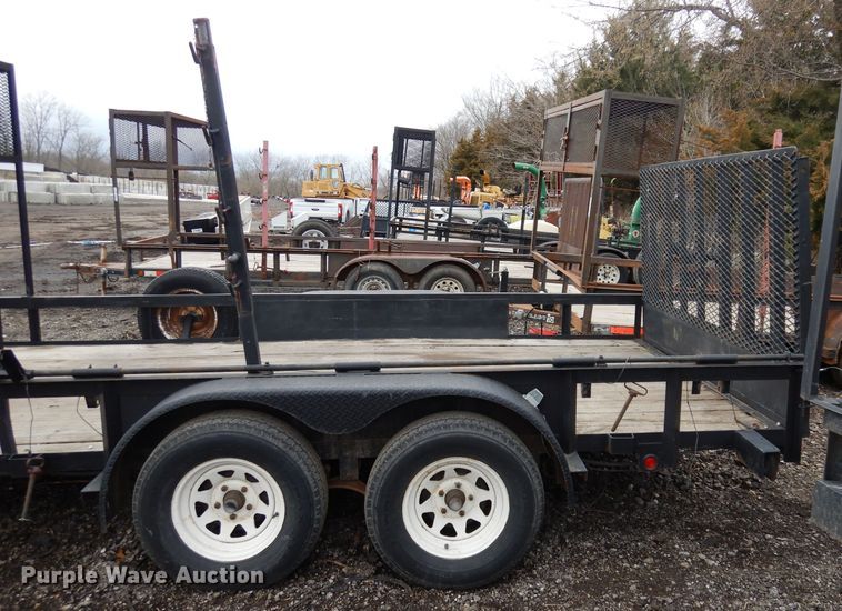 image for item HU9068 2000 Buck Dandy utility trailer