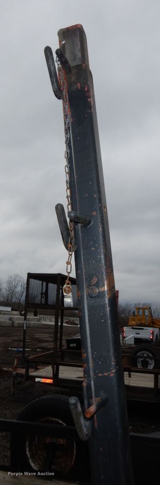 image for item HU9068 2000 Buck Dandy utility trailer