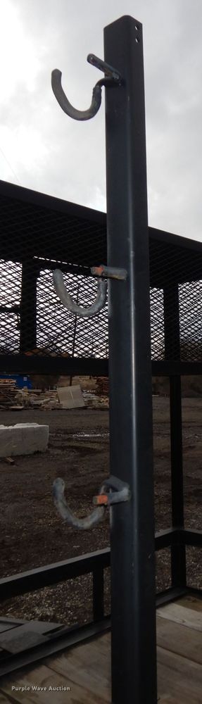 image for item HU9068 2000 Buck Dandy utility trailer