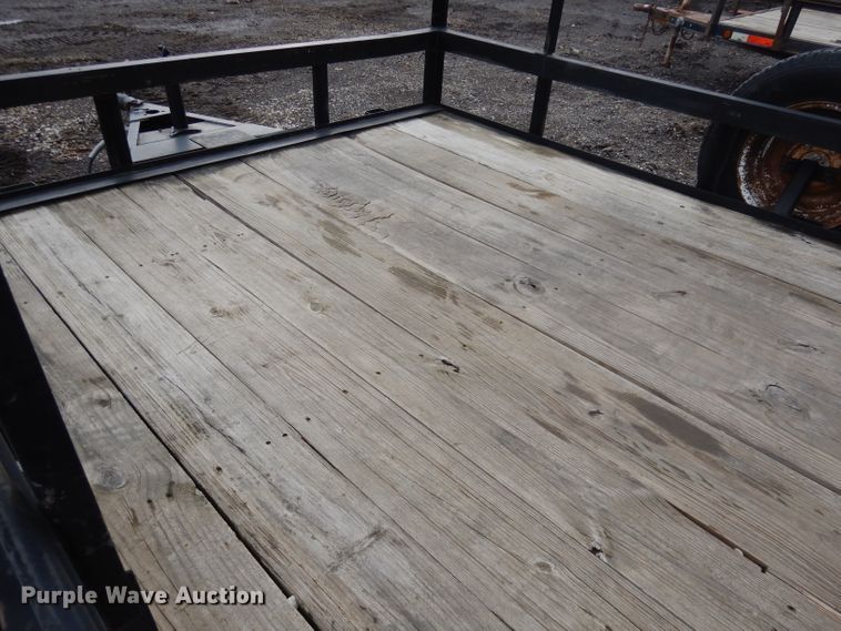 image for item HU9068 2000 Buck Dandy utility trailer