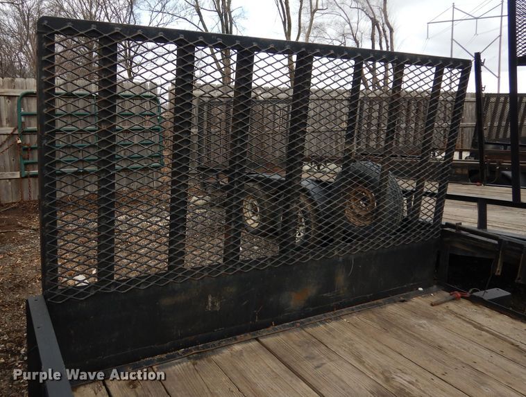 image for item HU9068 2000 Buck Dandy utility trailer