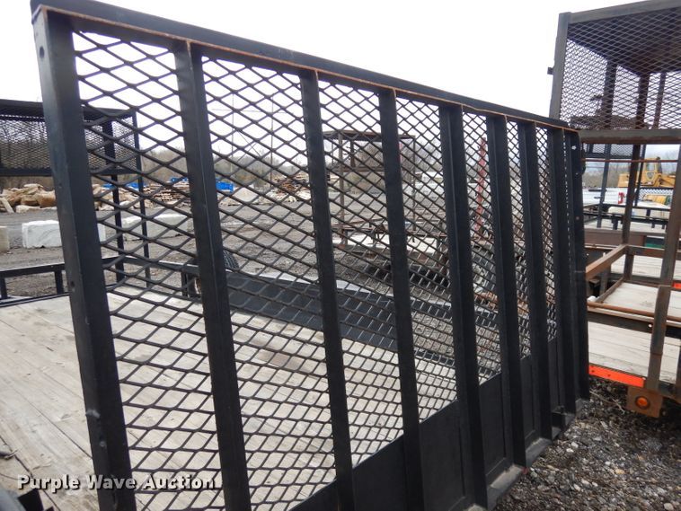 image for item HU9068 2000 Buck Dandy utility trailer