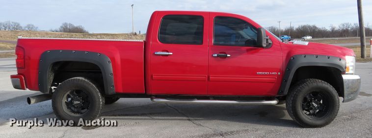 image for item HV9636 2009 Chevrolet 2500HD  Crew Cab pickup truck