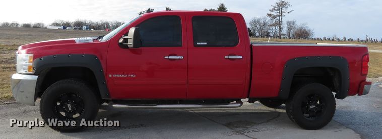 image for item HV9636 2009 Chevrolet 2500HD  Crew Cab pickup truck