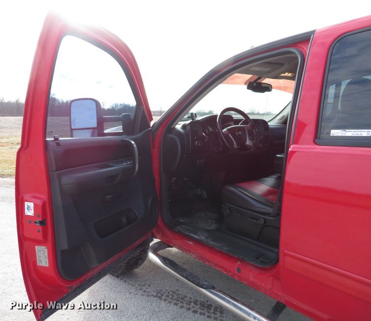 image for item HV9636 2009 Chevrolet 2500HD  Crew Cab pickup truck