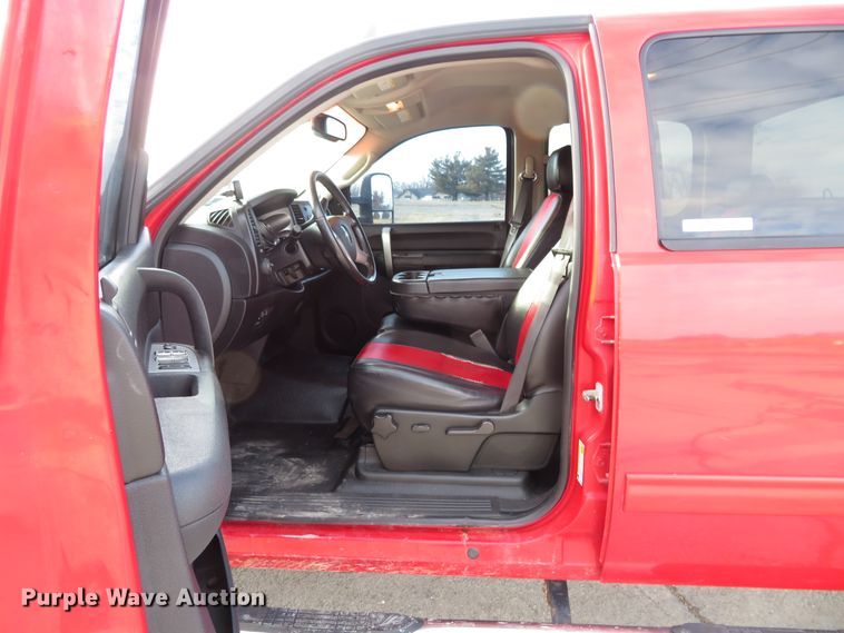 image for item HV9636 2009 Chevrolet 2500HD  Crew Cab pickup truck