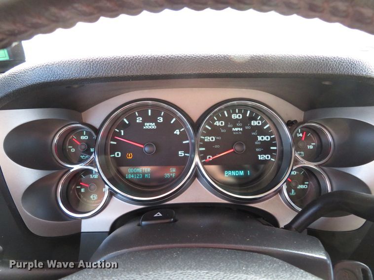 image for item HV9636 2009 Chevrolet 2500HD  Crew Cab pickup truck