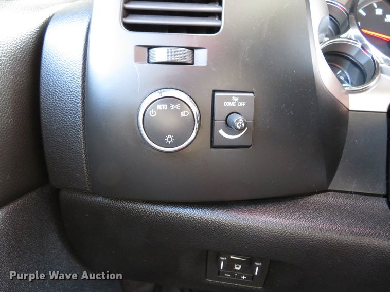 image for item HV9636 2009 Chevrolet 2500HD  Crew Cab pickup truck