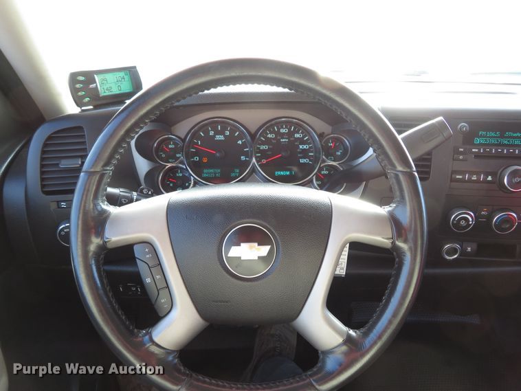 image for item HV9636 2009 Chevrolet 2500HD  Crew Cab pickup truck