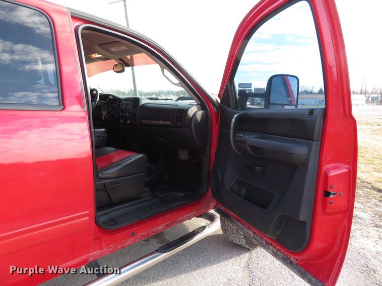 image for item HV9636 2009 Chevrolet 2500HD  Crew Cab pickup truck