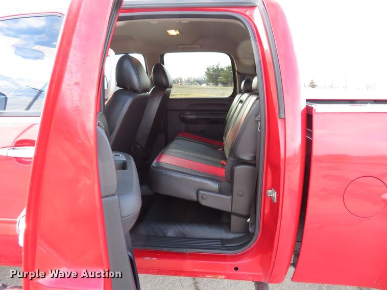 image for item HV9636 2009 Chevrolet 2500HD  Crew Cab pickup truck