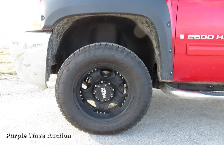 image for item HV9636 2009 Chevrolet 2500HD  Crew Cab pickup truck