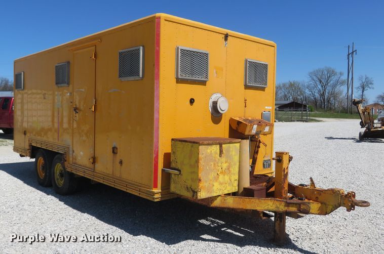 image for item HV9722 1991 Craftsmen office trailer