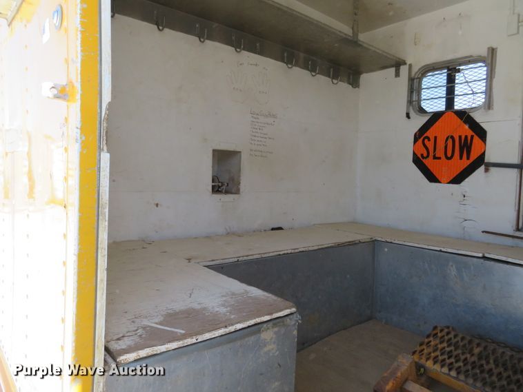 image for item HV9722 1991 Craftsmen office trailer