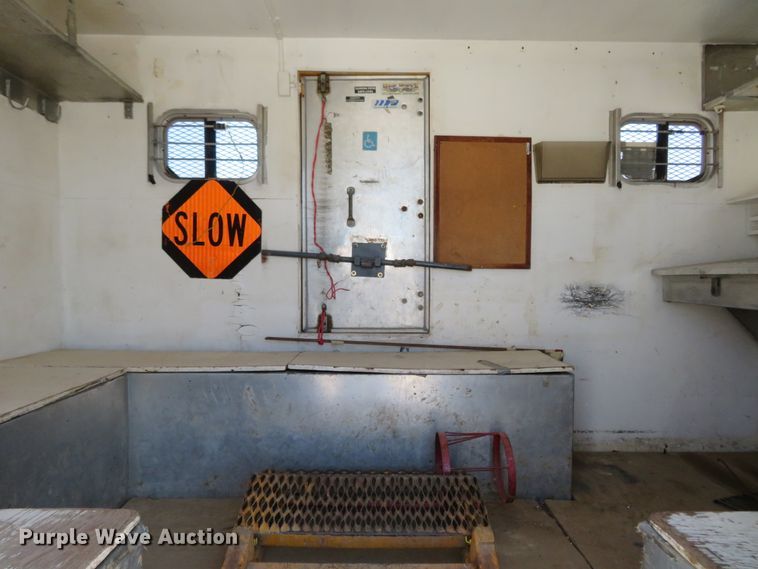 image for item HV9722 1991 Craftsmen office trailer