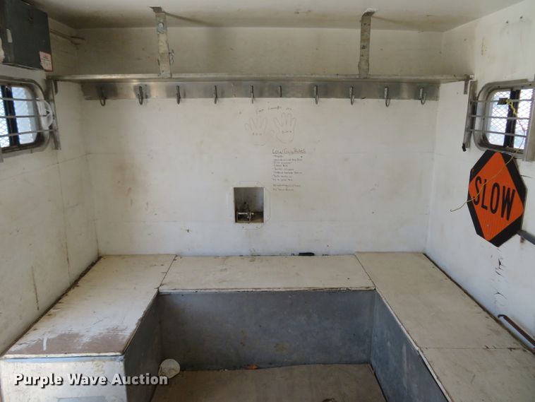 image for item HV9722 1991 Craftsmen office trailer