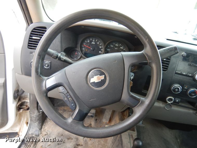 image for item IA9494 2010 Chevrolet Silverado 1500  pickup truck