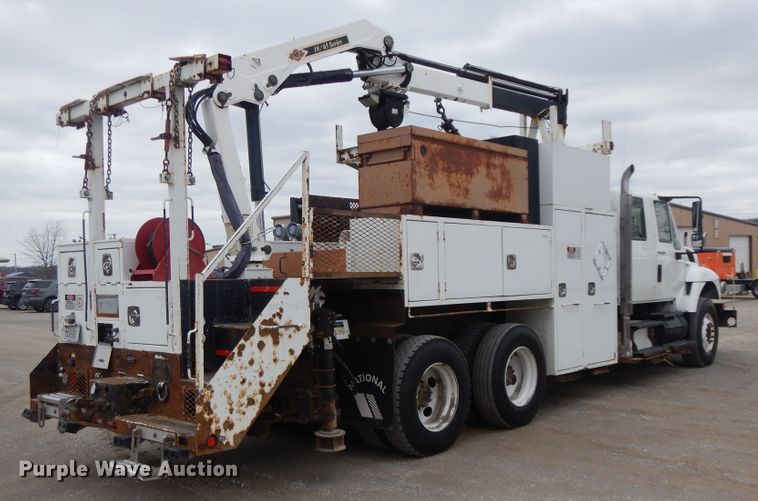 image for item II9334 2010 International 7400  Crew Cab utility / service truck