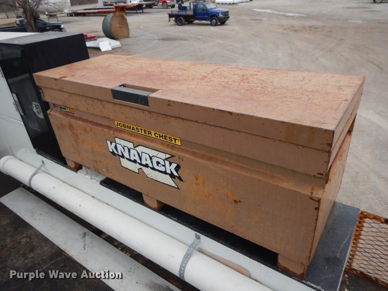 image for item II9334 2010 International 7400  Crew Cab utility / service truck