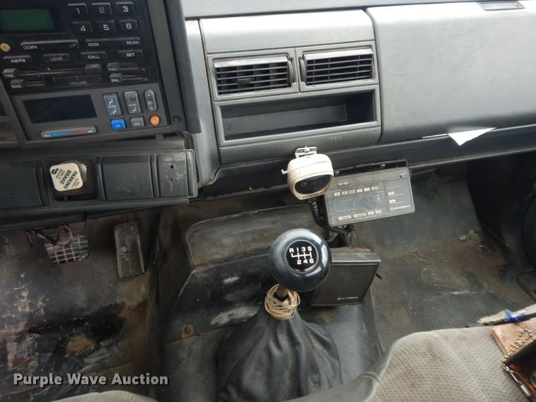 image for item II9335 1997 Chevrolet 7H4  propane truck