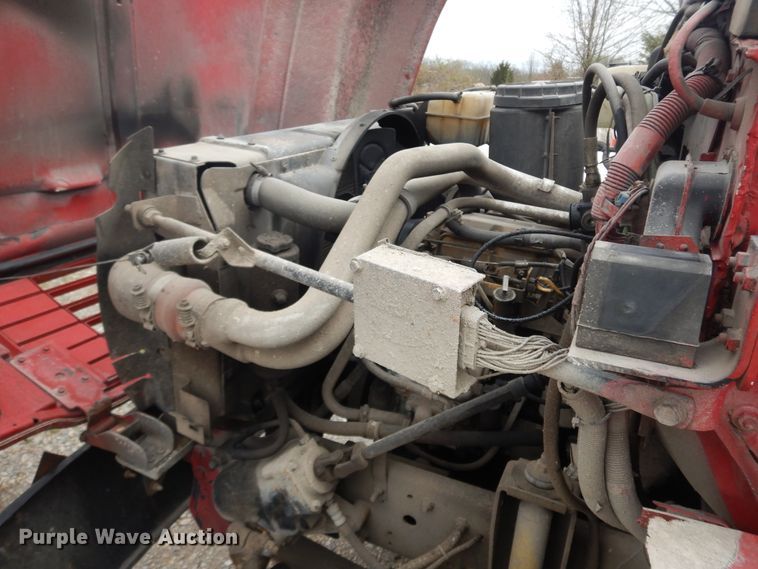 image for item II9335 1997 Chevrolet 7H4  propane truck