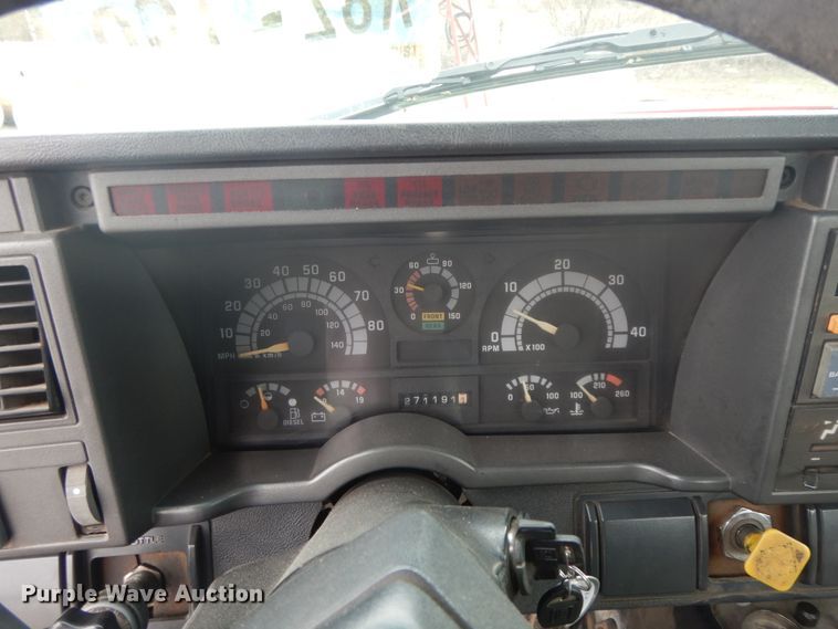 image for item II9336 1996 Chevrolet C7H propane truck