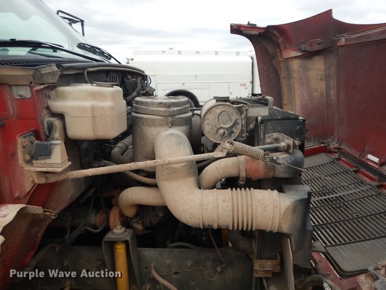 image for item II9336 1996 Chevrolet C7H propane truck