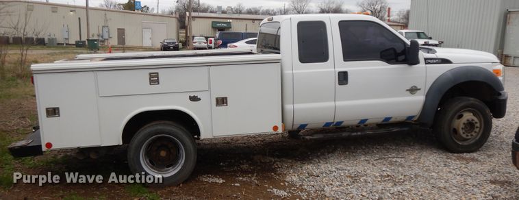 image for item II9340 2011 Ford F450 Super Duty  SuperCab utility / service truck