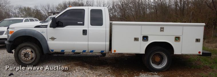 image for item II9340 2011 Ford F450 Super Duty  SuperCab utility / service truck