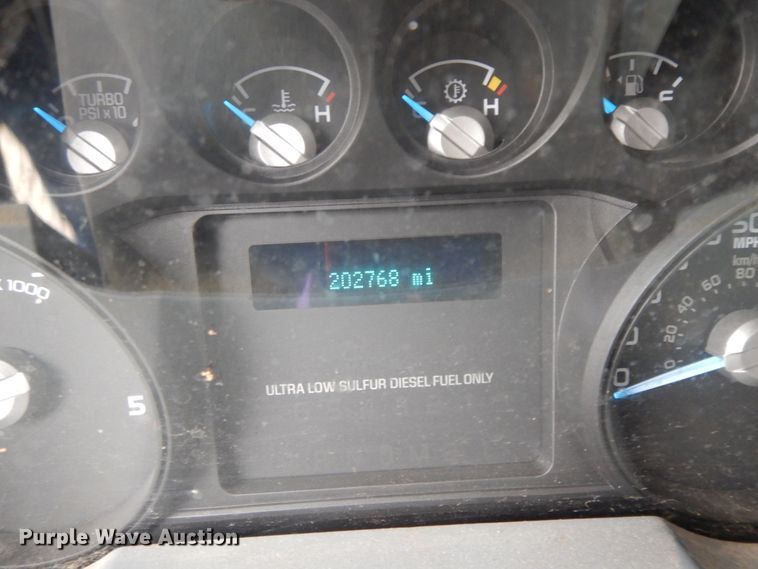 image for item II9340 2011 Ford F450 Super Duty  SuperCab utility / service truck