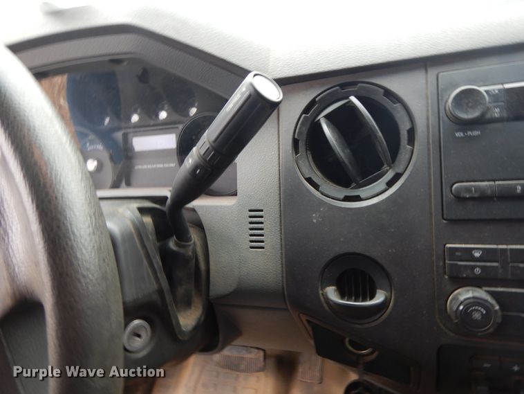 image for item II9340 2011 Ford F450 Super Duty  SuperCab utility / service truck