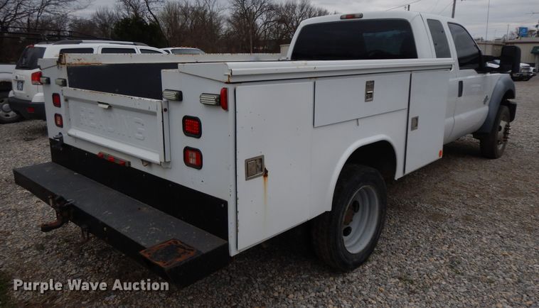 image for item II9341 2011 Ford F450 Super Duty  SuperCab utility / service truck