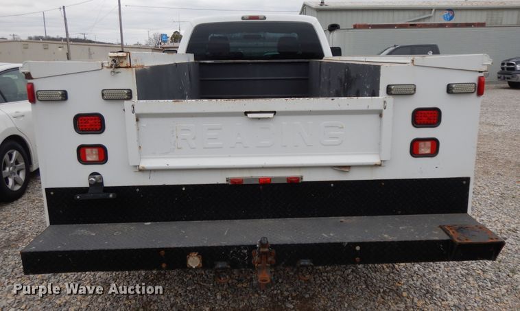 image for item II9341 2011 Ford F450 Super Duty  SuperCab utility / service truck